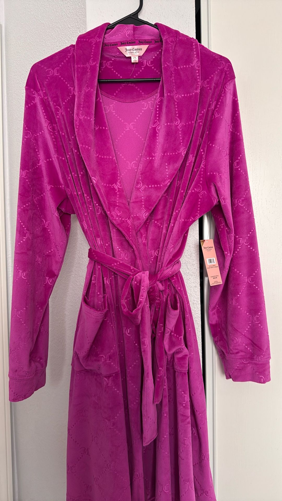 Juicy Couture embroidered design Robe