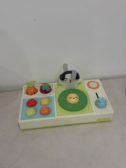 Baby Activity Music Toy Spin, Rolls, Tap