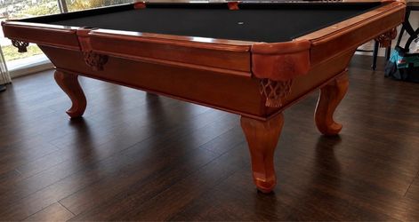 8’ Regulation Size Pool Table (Free Delivery & Pro Setup)