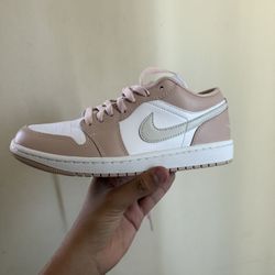 Air Jordan 1 Low Pink
