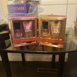 Women's Perfumes & Pocket Book 