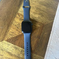 Apple Watch Series 7 45mm