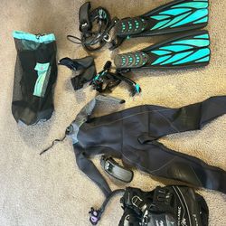 Dive gear set (sold seperarely) 