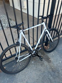 Fixie bike.