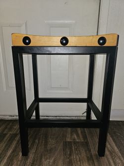 High End BAR STOOL 
