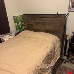 Full size bed