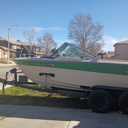 1986 Cobalt Fish and Ski