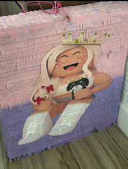 Custom Roblox piñata