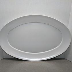 HOLIDAY DINNER PLATTER large plain white Apolloware Melmac serving platter
