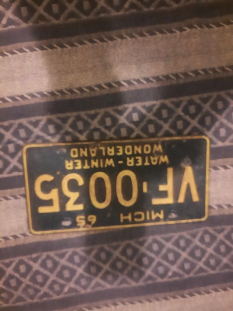 Vintage License Plate