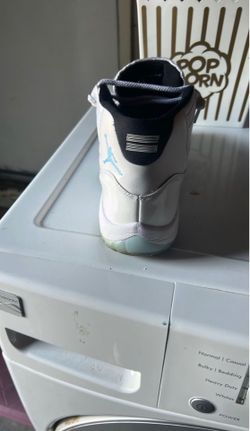 Jordan 11s