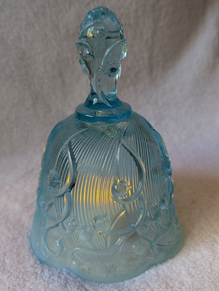 Vintage Fenton Blue Opalescent Lily Of The Valley Iridescent Rainbow Glass Bell