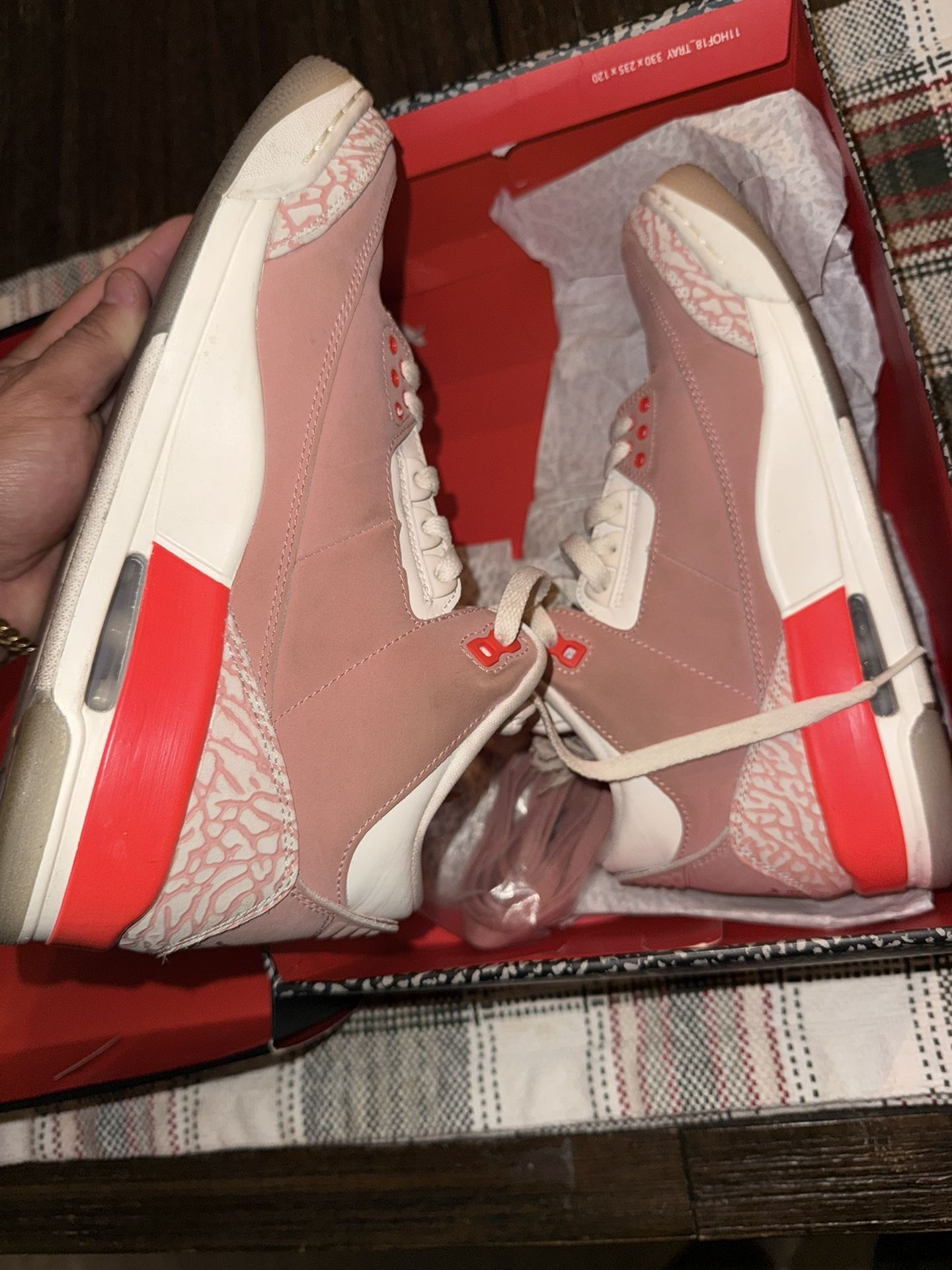 Jordan 3 Rust Pink Size 8.5 Men