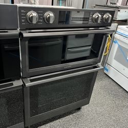 Samsung Black Stainless 30” Microwave Oven Combination Gourmet Cook