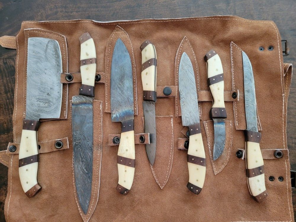 Damascus Knives