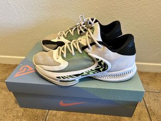 Nike Zoom Freak 4 Greek Mens Size 9.5
