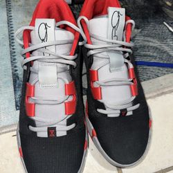 Nike PG6 “breds” Size 10.5M