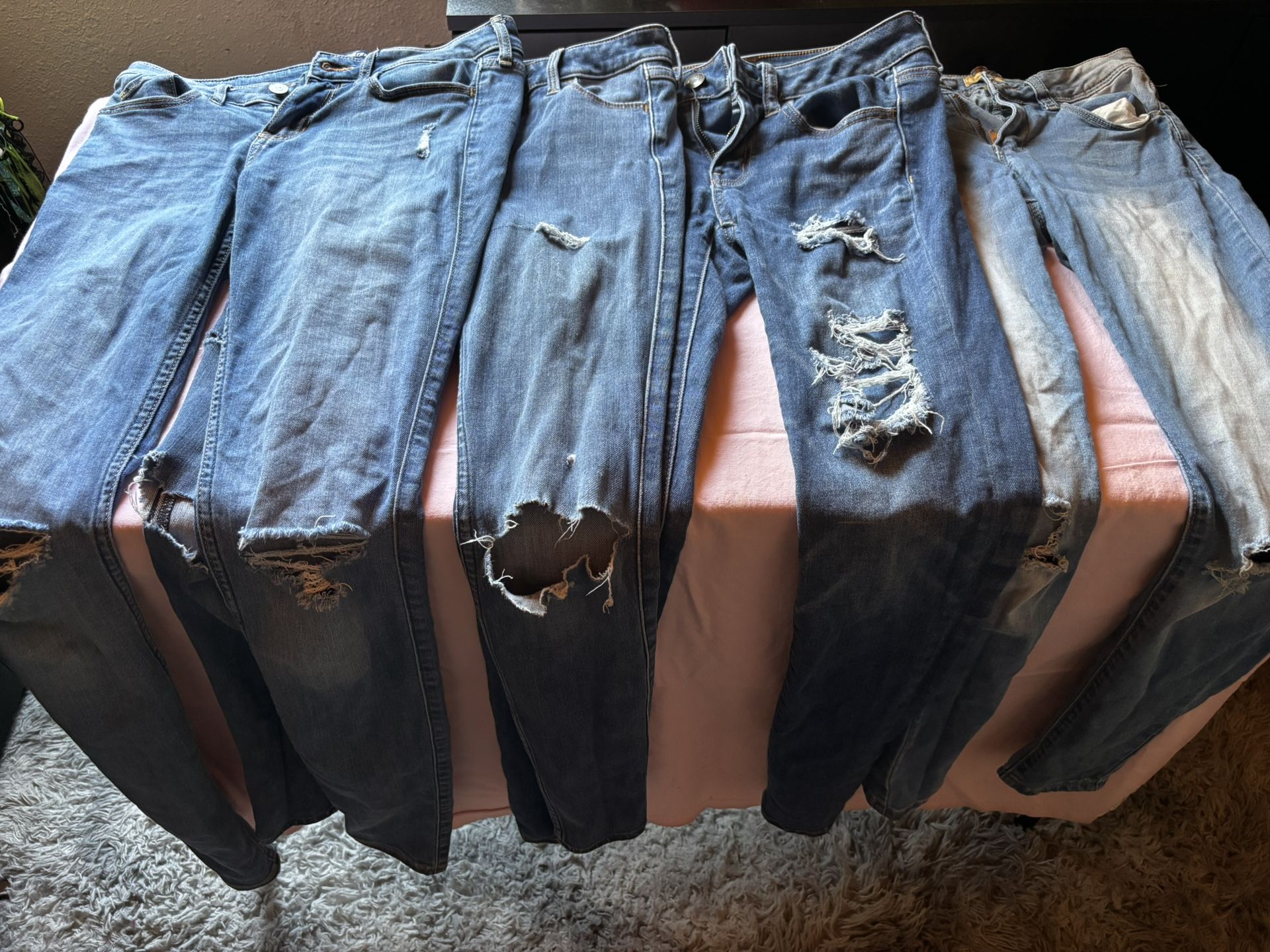 Woman’s Skinny Jeans