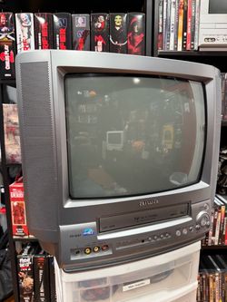 AIWA 13” TV/VCR Combo VX-S137 CRT TV
