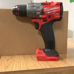 Milwaukee Fuel  Hammer Drill M18v 1/2 Chuck 