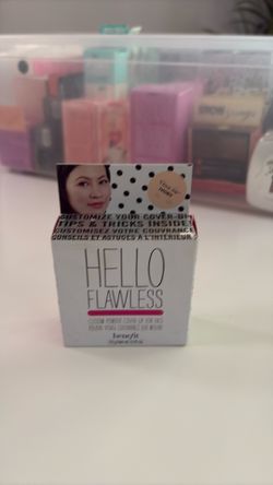 Benefit Hello FLAWLESS IVORY Powder Foundation SPF 15 Custom Cover-Up