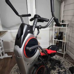 BowFlex M5 Trainer Elliptical 