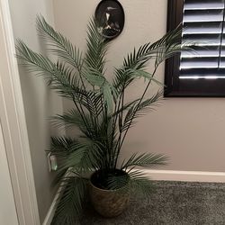 Realistic Faux Potted Palm Plant  in Sturdy Gold/Gray Pot