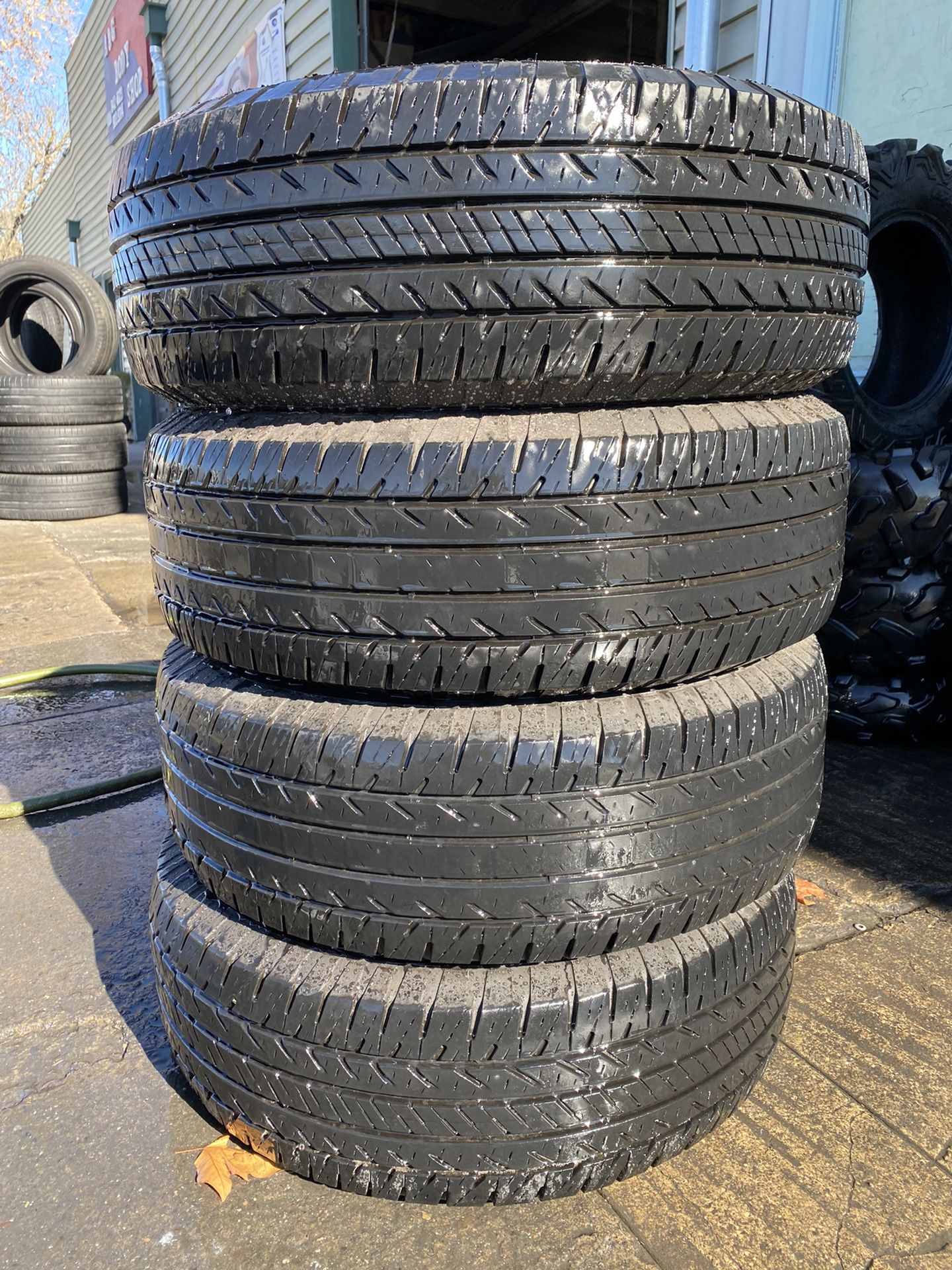 265/70R16 4 Used Tires Kelly EDGE H/T
