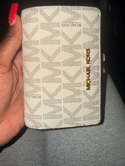 Michael Kors Signature Bifold Wallet