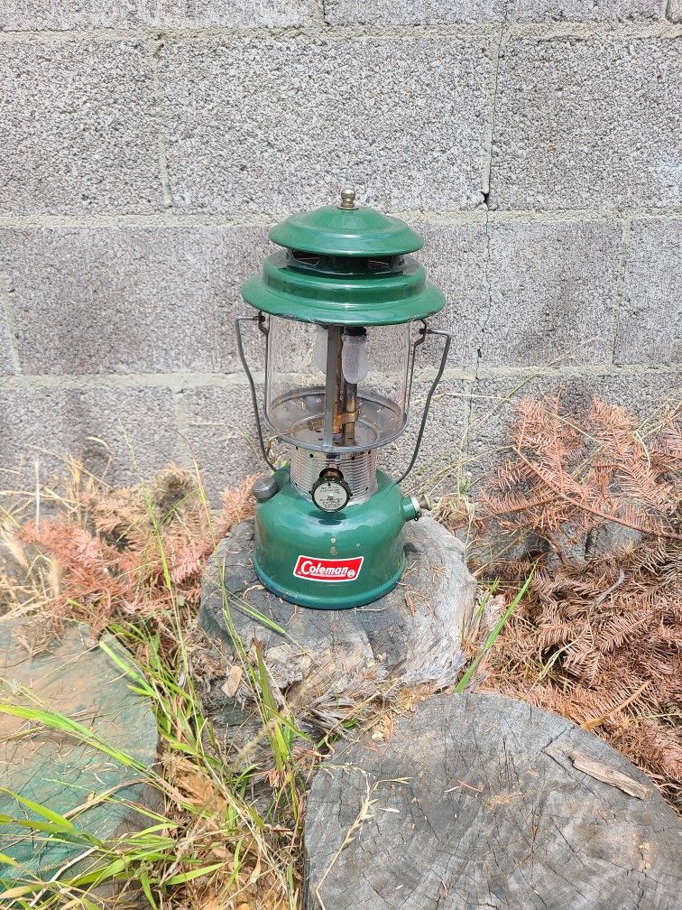 Vintage Coleman Lantern