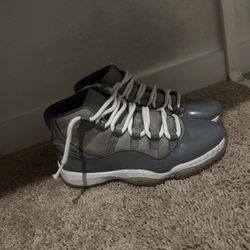 Jordan 11  Cool grey