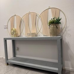 Entryway Console 