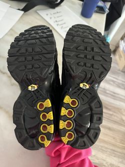 Size 8 Women’s Nike Never Worn