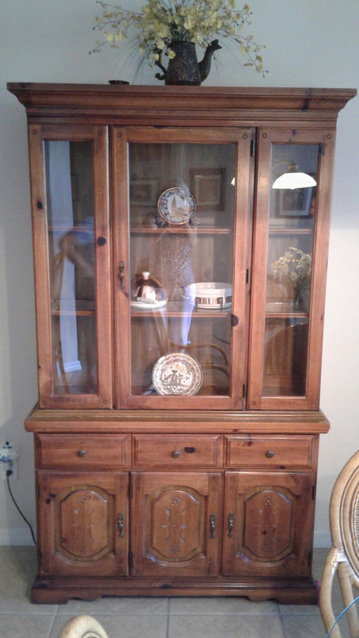 Broyhill China cabinet solid wood by Broyhill Lenoir house