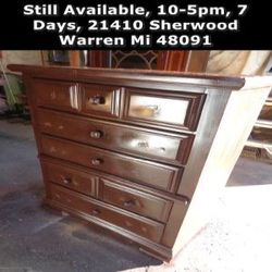 Dresser Chest Of Drawers PLUS MORE DRESSERS