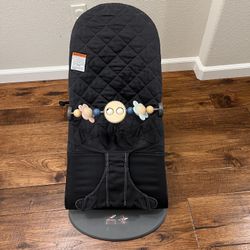 Baby Bjorn Bouncer Bliss With Bjorn Toy