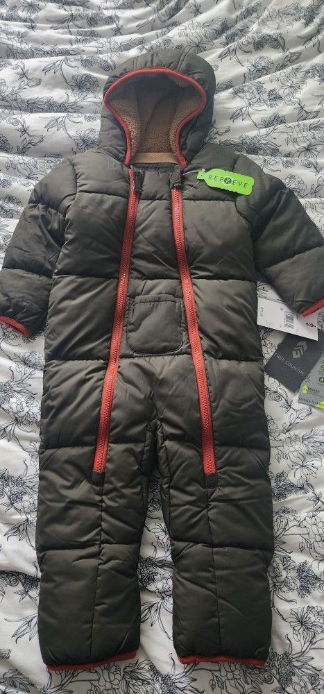 Free Country Baby Snowsuit Size 9-12M New