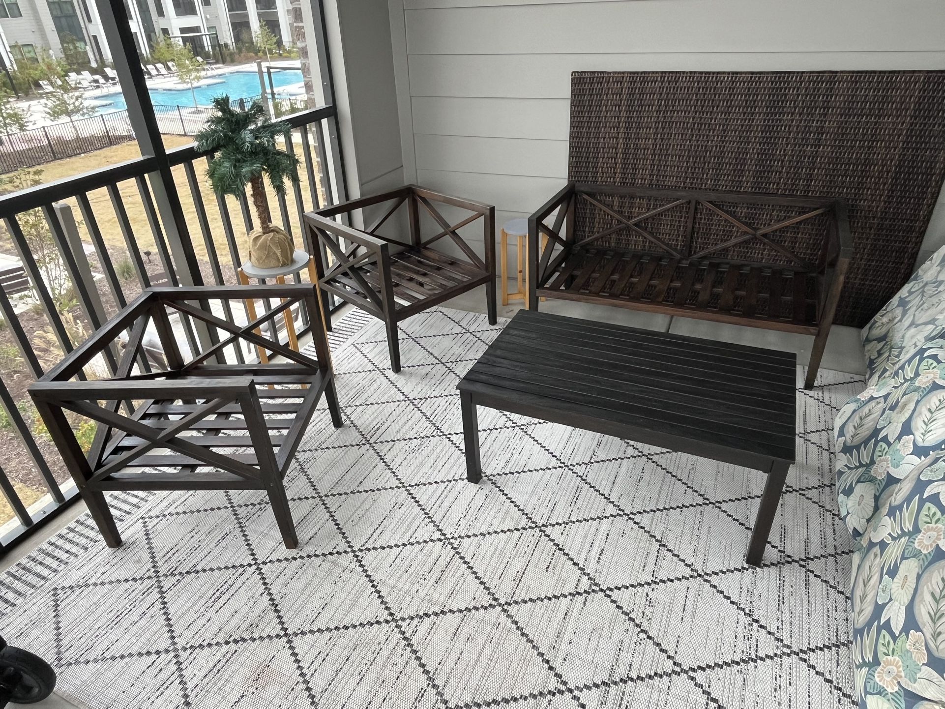 Safaveigh 4 Piece Patio Set