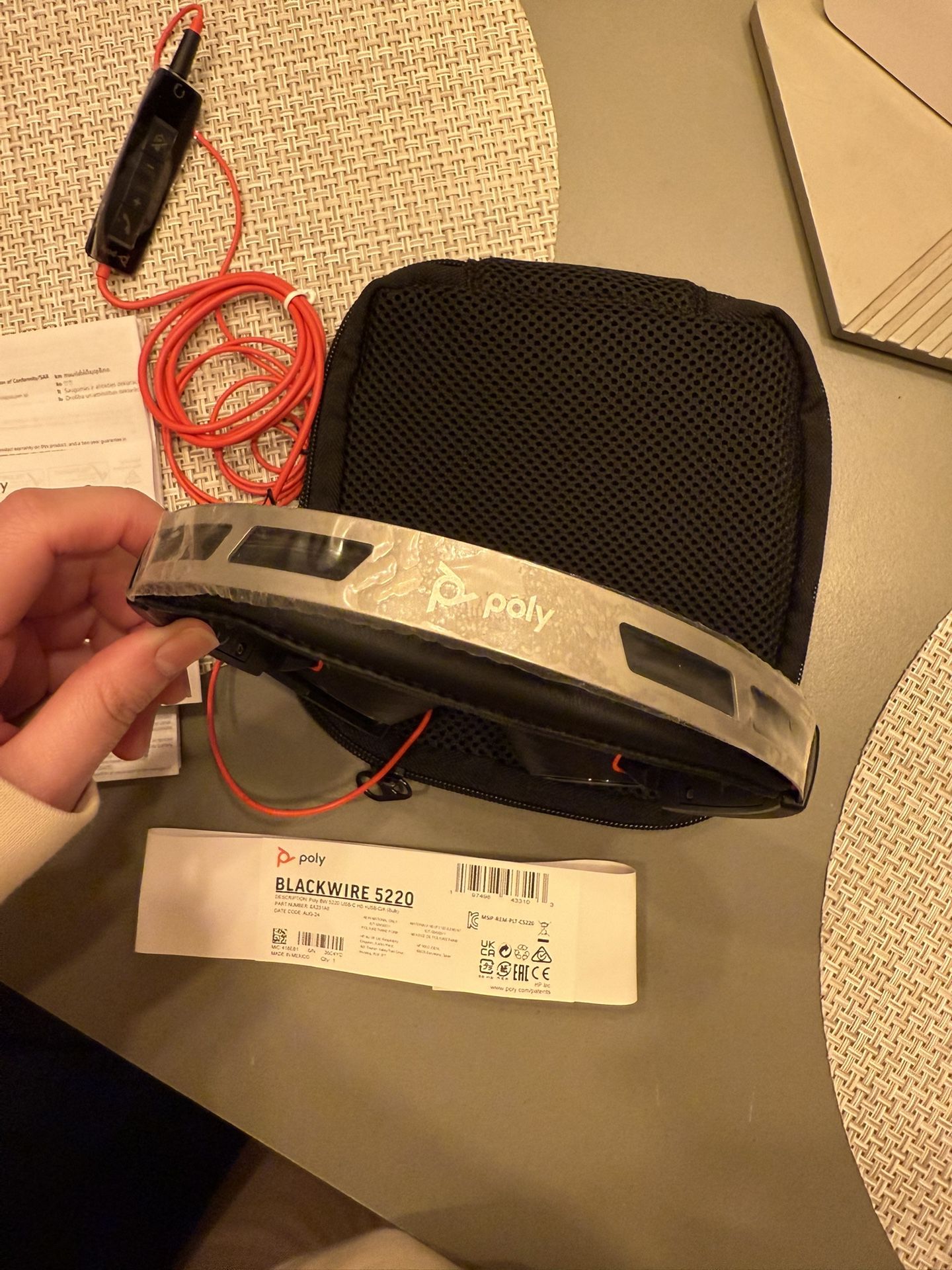 Poly Headset With USB Plug- 5200 series