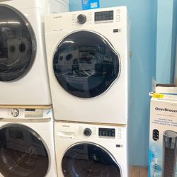Samsung Washer And Dryer (Electric)