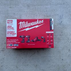 Milwaukee M18 4-Tool Combo