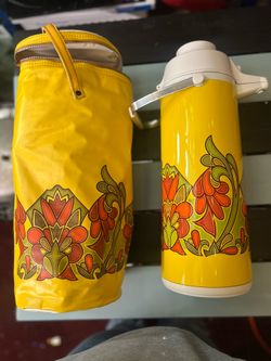 Vintage MCM hot Cold Pump Beverage Dispenser And Tote