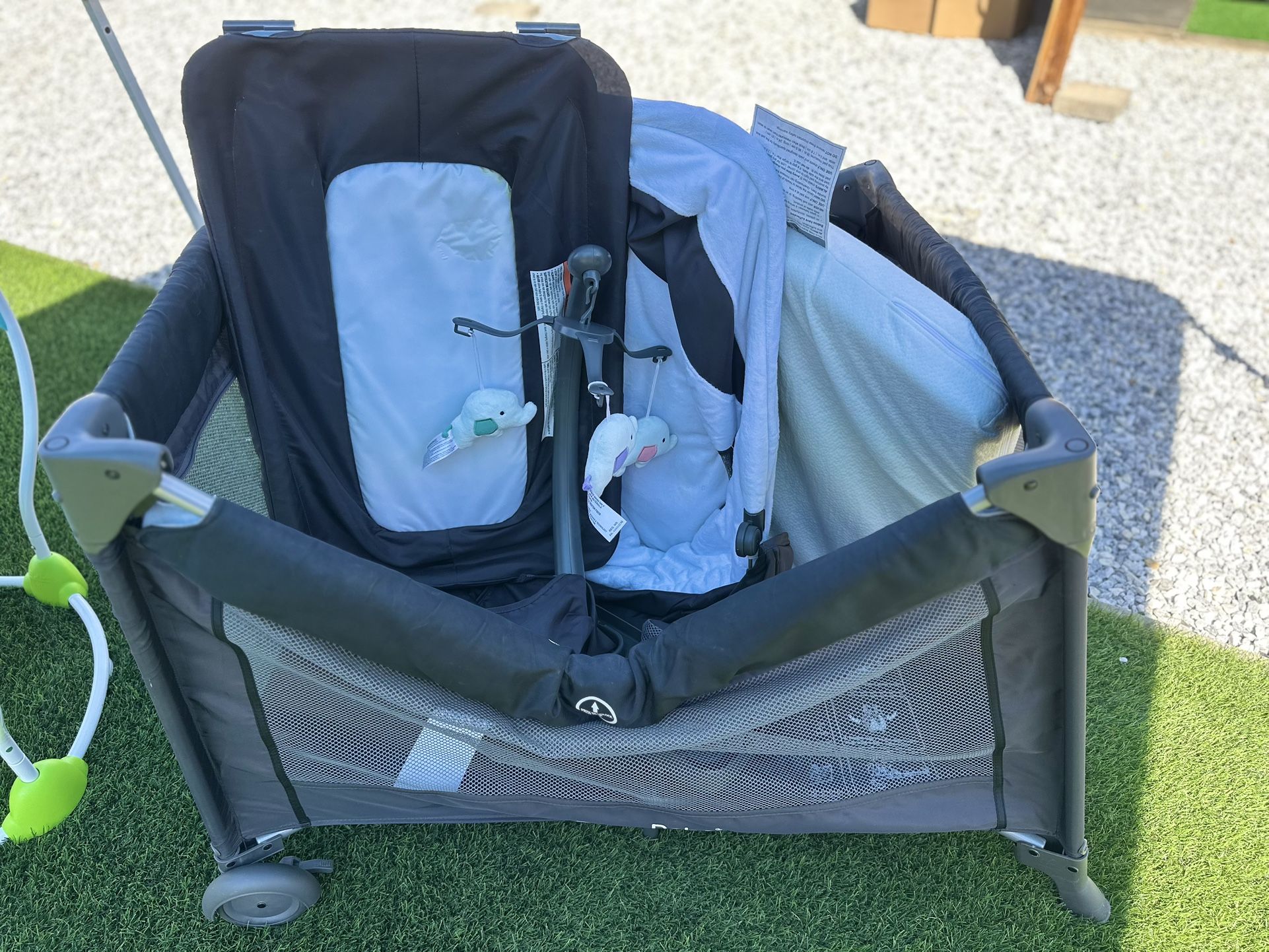 Deluxe Nursery Center