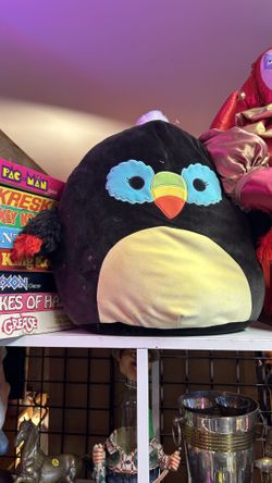 Squishmallows Tito The Black and Yellow Toucan 