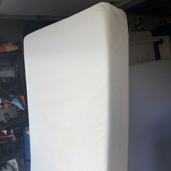 Twin Memory Foam Mattress