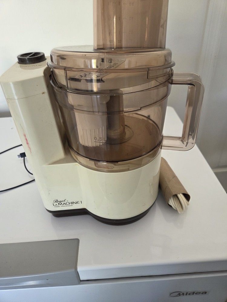 LE MACHINE FOOD PROCESSOR