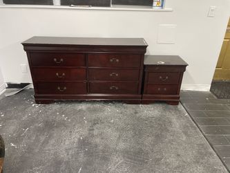Cherry Wood Dresser and Nightstand Set