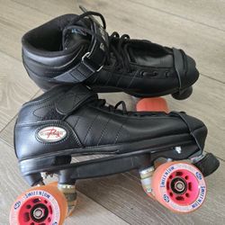 Riedell R3 Durby Quad Skates Size 8/9