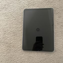iPad 10th Gen Silver 64 GB