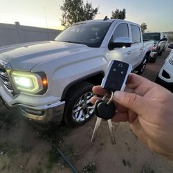 Car Keys/Fobs/Llaves De Autos 